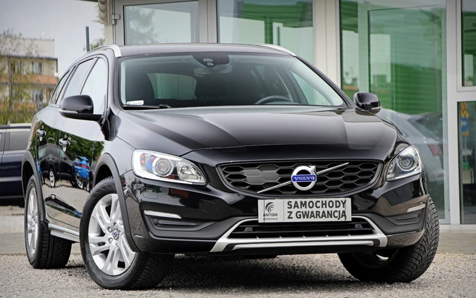 Volvo V60 Cross Country cena 79900 przebieg: 81000, rok produkcji 2018 z Wisła małe 781